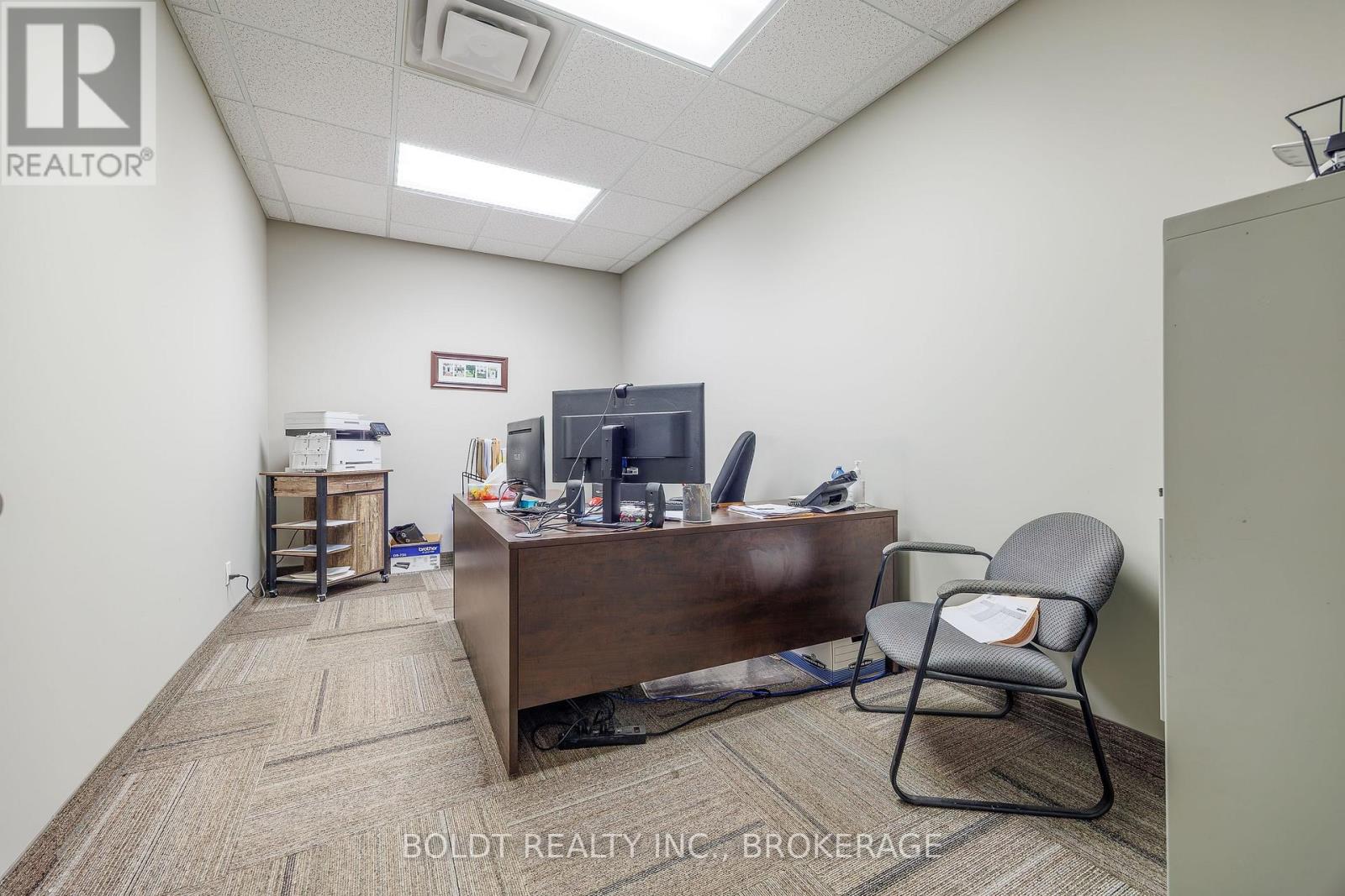 #15 Lower Unit - 13-15 Secord Drive, St. Catharines, Ontario  L2N 1K9 - Photo 10 - X13467768