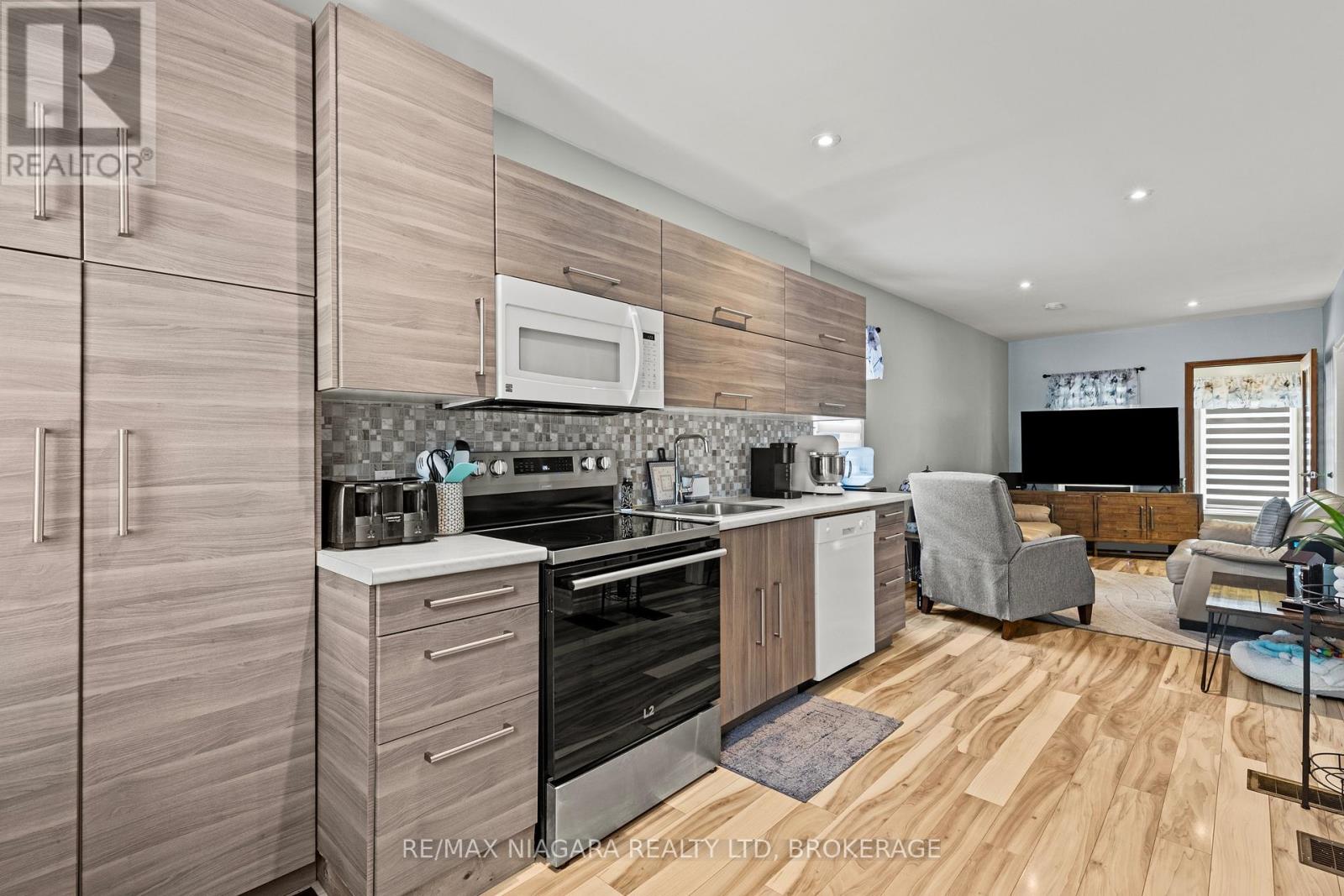 42 Mccormick Street, Welland, Ontario  L3C 4L9 - Photo 14 - X13467790