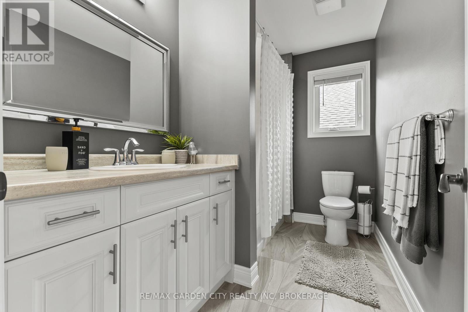 9458 Hendershot Boulevard, Niagara Falls, Ontario  L2H 0G1 - Photo 25 - X13467844
