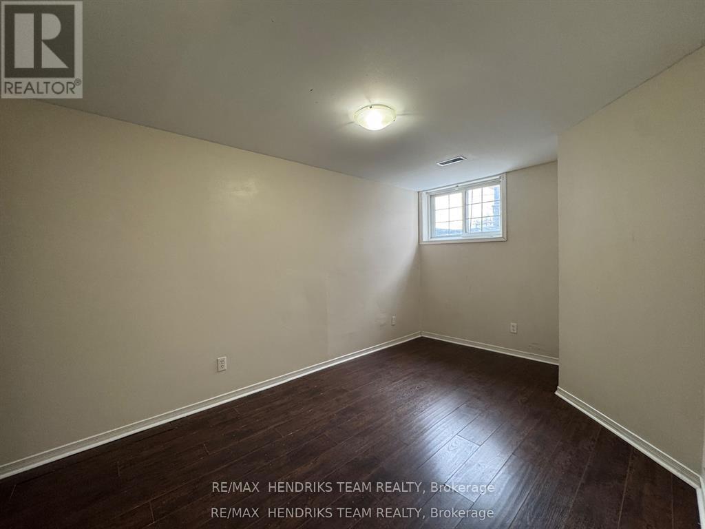 308 Oakdale Avenue, St. Catharines, Ontario  L2P 2T5 - Photo 10 - X13467850