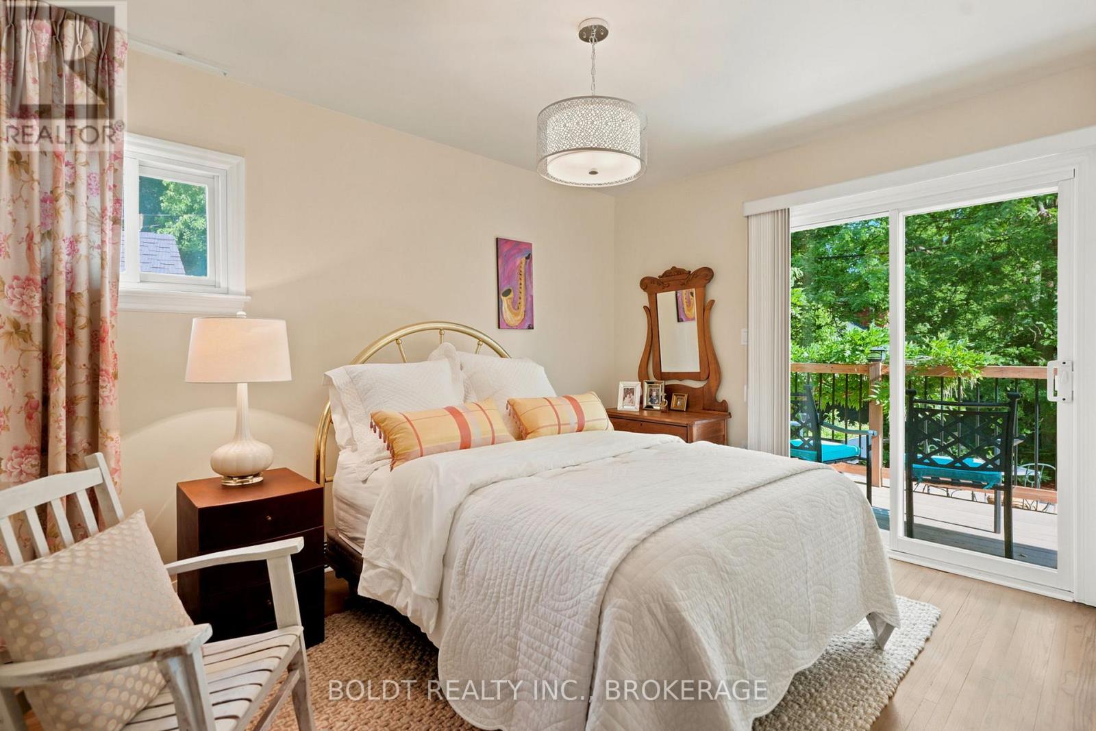 9 Woodgate Avenue, St. Catharines, Ontario  L2R 3V3 - Photo 19 - X13468280