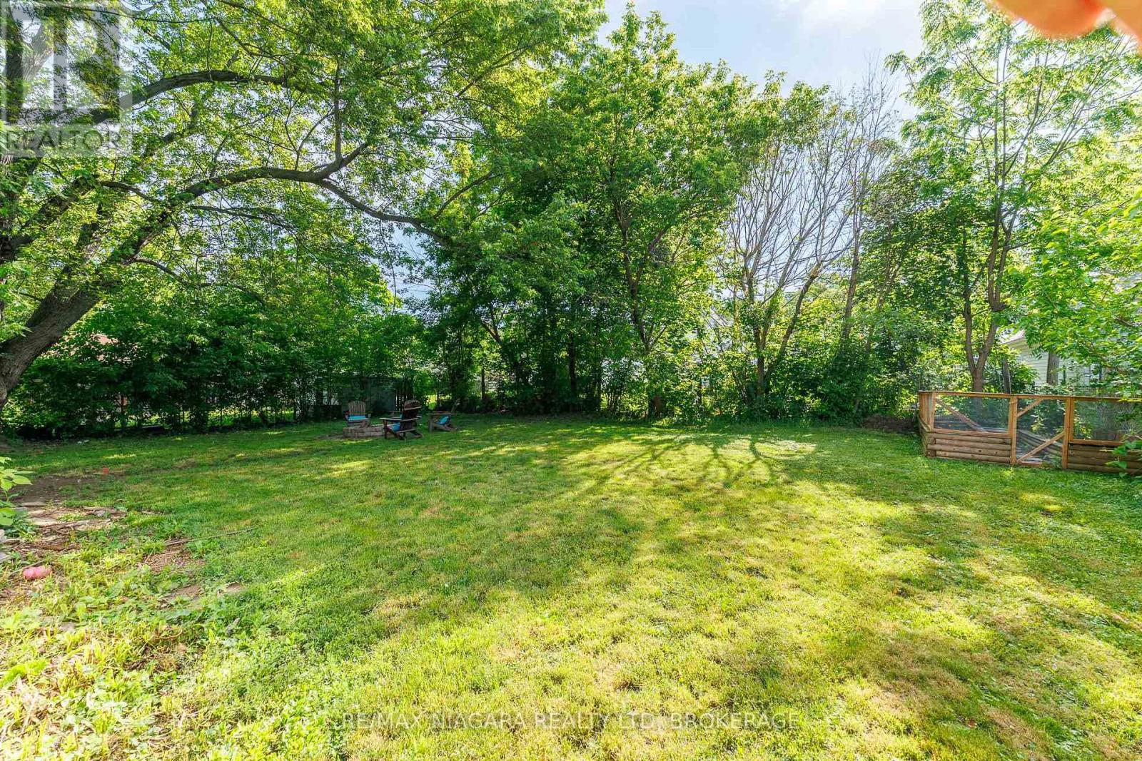350 Belleview Boulevard, Fort Erie, Ontario  L0S 1N0 - Photo 8 - X13469254