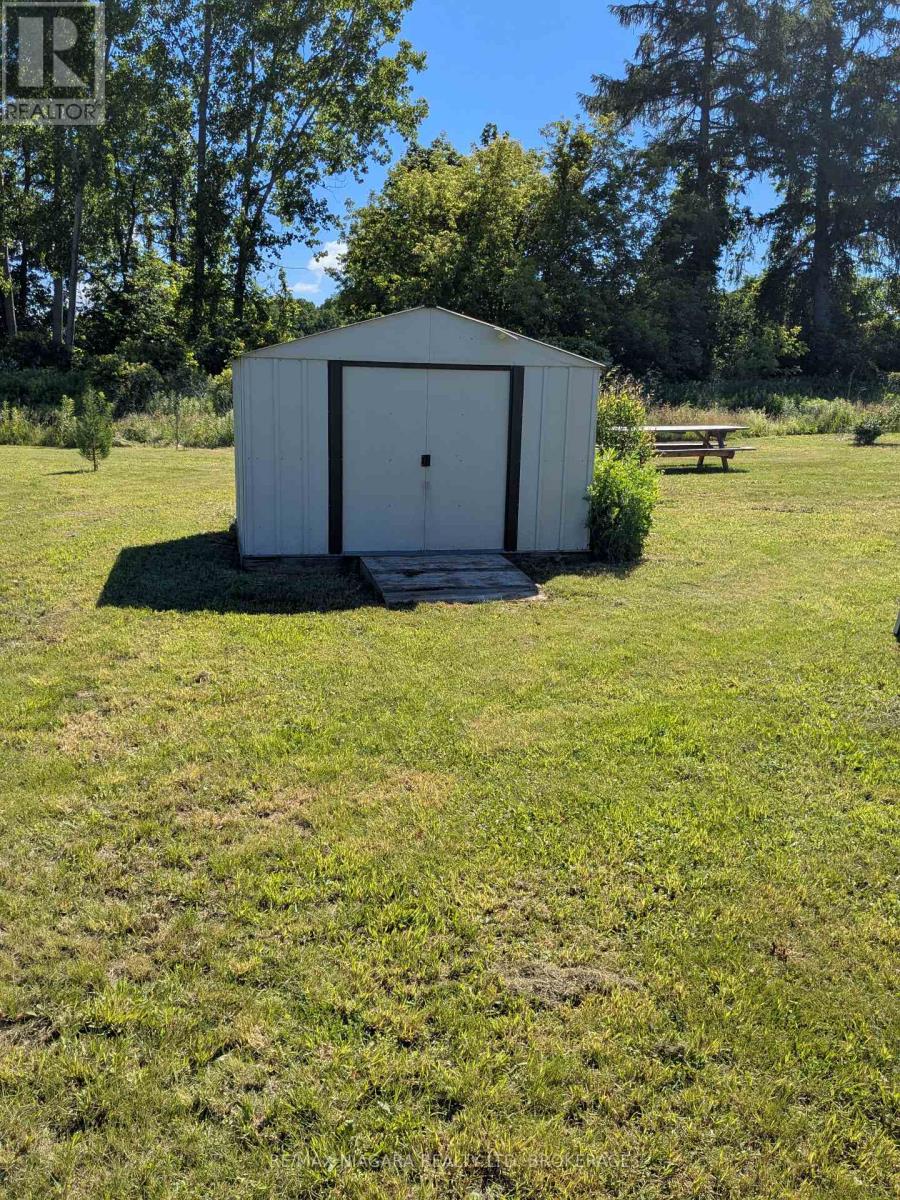 48 Youngs Point Road, Greater Napanee, Ontario  K0K 2W0 - Photo 17 - X13469624