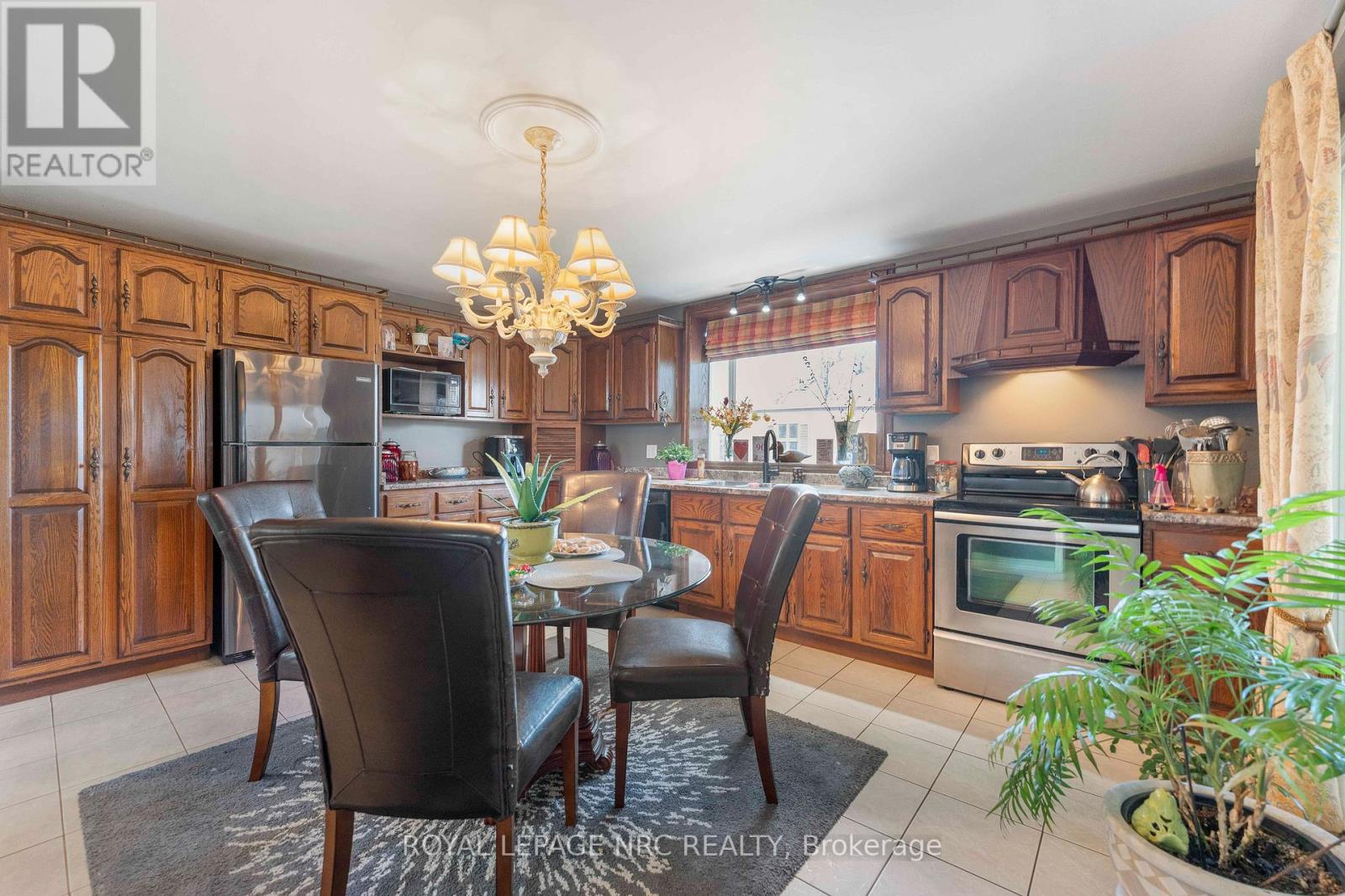 68 Pine Street S, Thorold, Ontario  L2V 3L4 - Photo 16 - X13469638