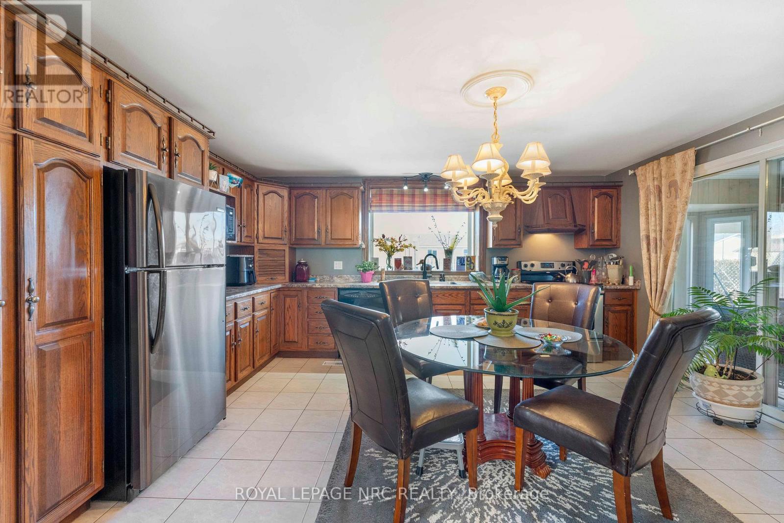68 Pine Street S, Thorold, Ontario  L2V 3L4 - Photo 17 - X13469638