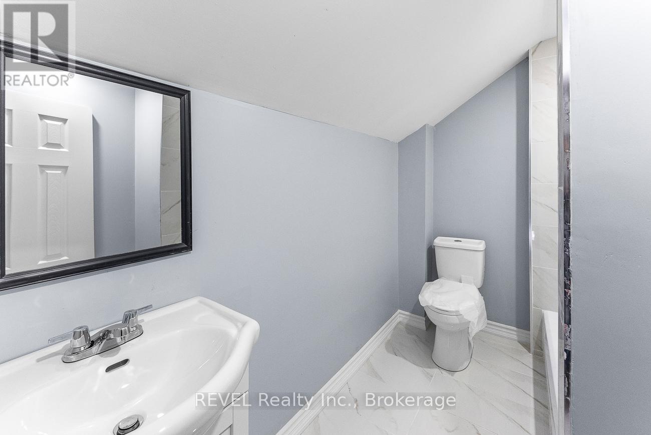 30 Division Street, St. Catharines, Ontario  L2R 3G2 - Photo 9 - X13469656