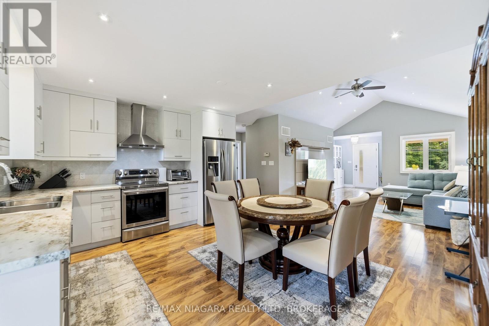 2876 3 Highway E, Port Colborne, Ontario  L3K 5V3 - Photo 12 - X13469990