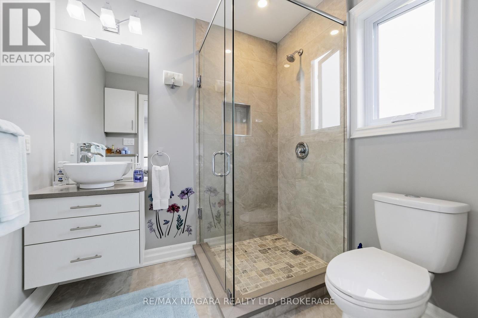2876 3 Highway E, Port Colborne, Ontario  L3K 5V3 - Photo 17 - X13469990