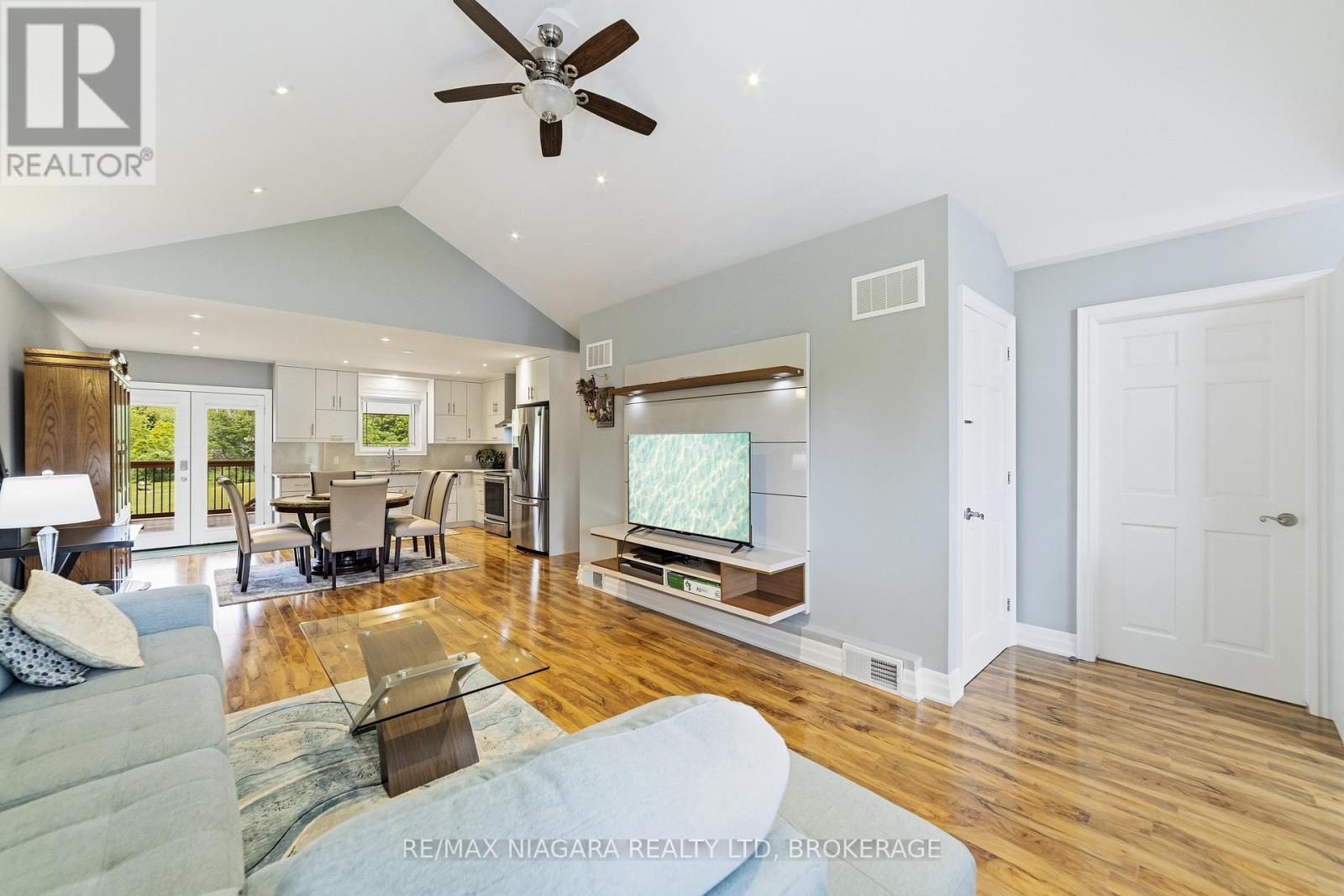 2876 3 Highway E, Port Colborne, Ontario  L3K 5V3 - Photo 8 - X13469990