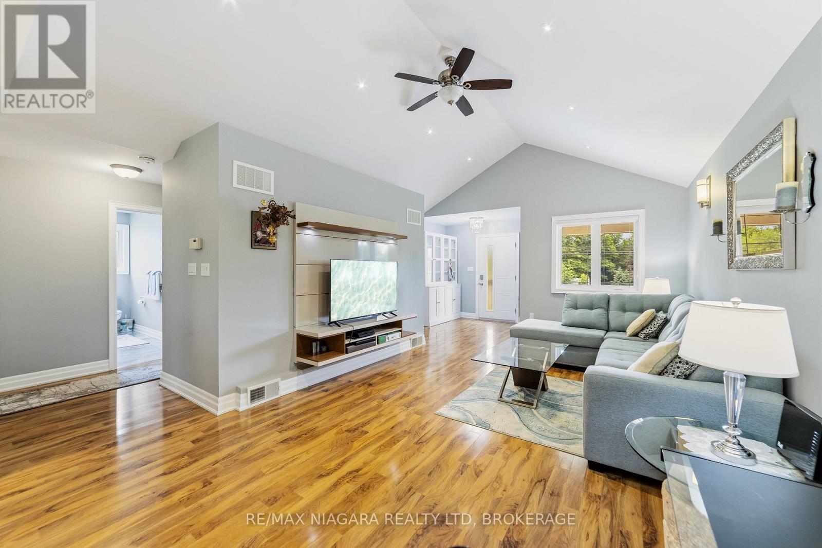 2876 3 Highway E, Port Colborne, Ontario  L3K 5V3 - Photo 9 - X13469990