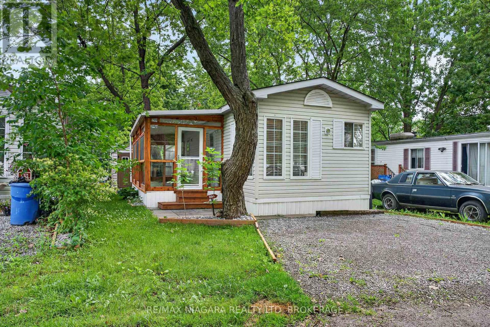 234 - 8845 LUNDYS LANE, Niagara Falls, Ontario