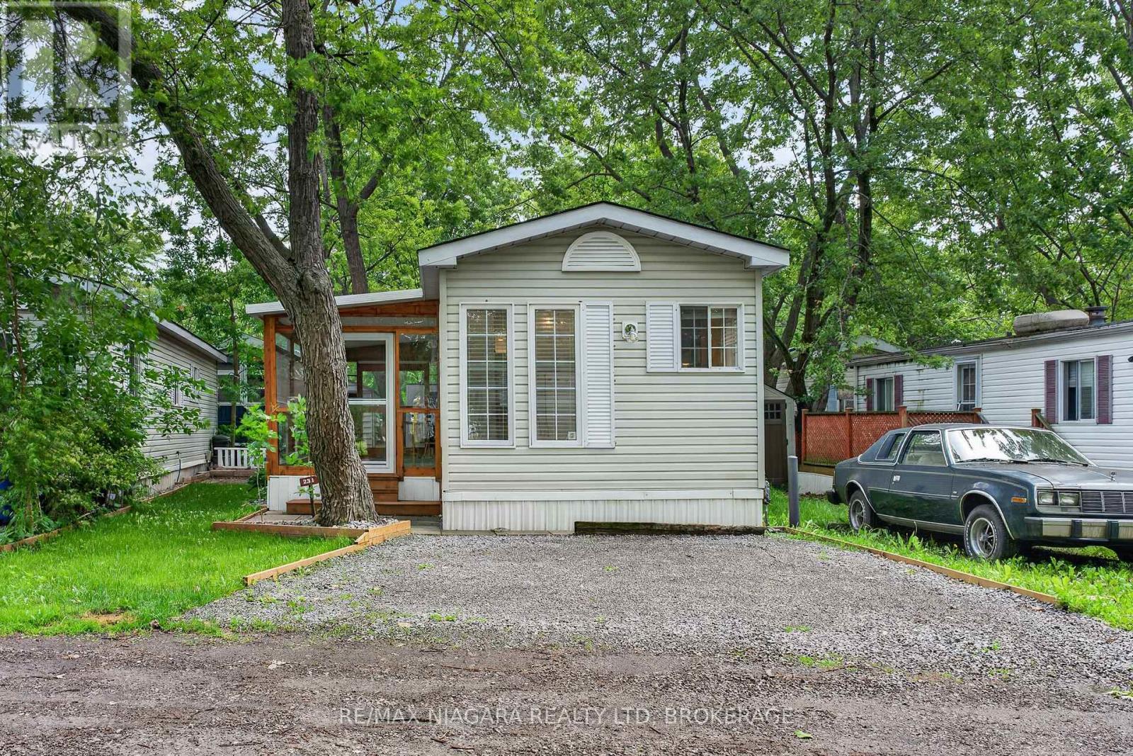 234 - 8845 Lundys Lane, Niagara Falls, Ontario  L2H 1H5 - Photo 3 - X13470546