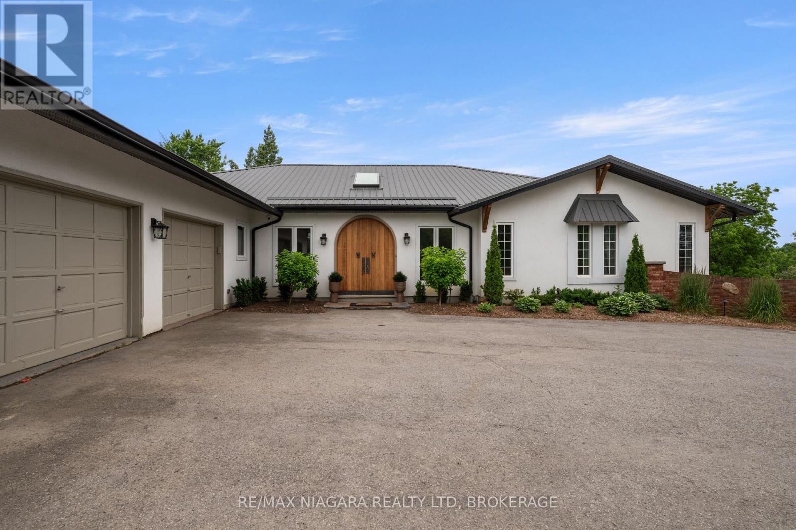 340 Roland Road, Pelham, Ontario  L0S 1M0 - Photo 2 - X13471062