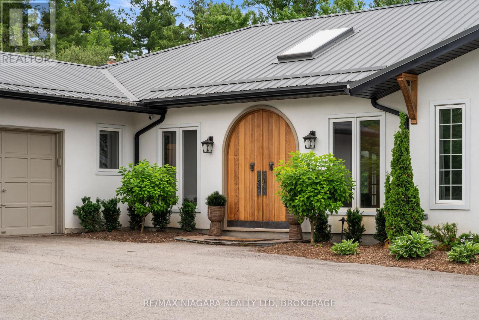 340 Roland Road, Pelham, Ontario  L0S 1M0 - Photo 4 - X13471062