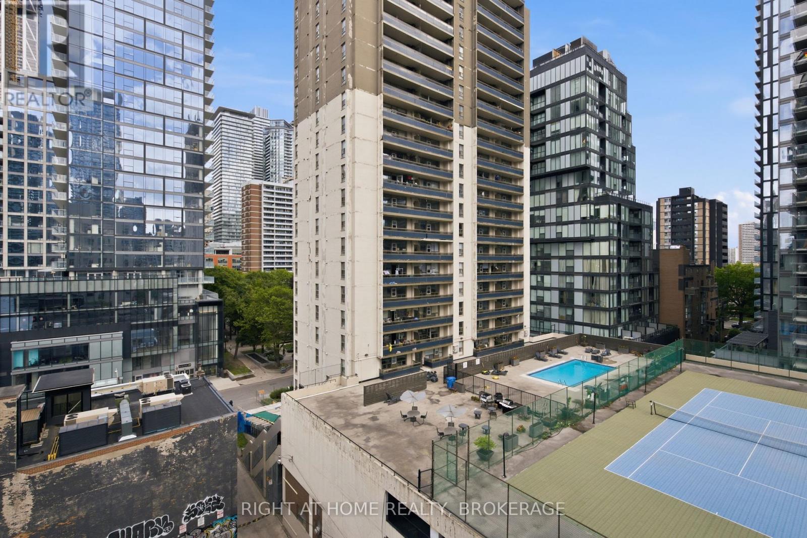 802 - 8 Wellesley Street E, Toronto, Ontario  M4Y 3B2 - Photo 26 - C13471698