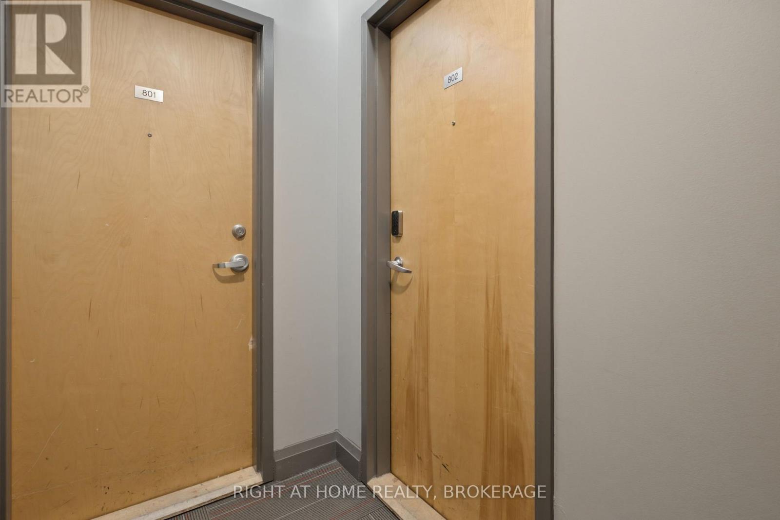 802 - 8 Wellesley Street E, Toronto, Ontario  M4Y 3B2 - Photo 4 - C13471698