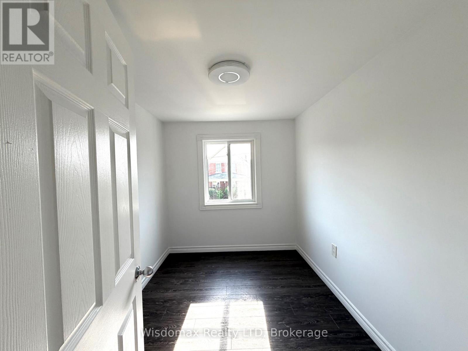 4104 Muir Avenue, Niagara Falls, Ontario  L2E 3L3 - Photo 10 - X13471826