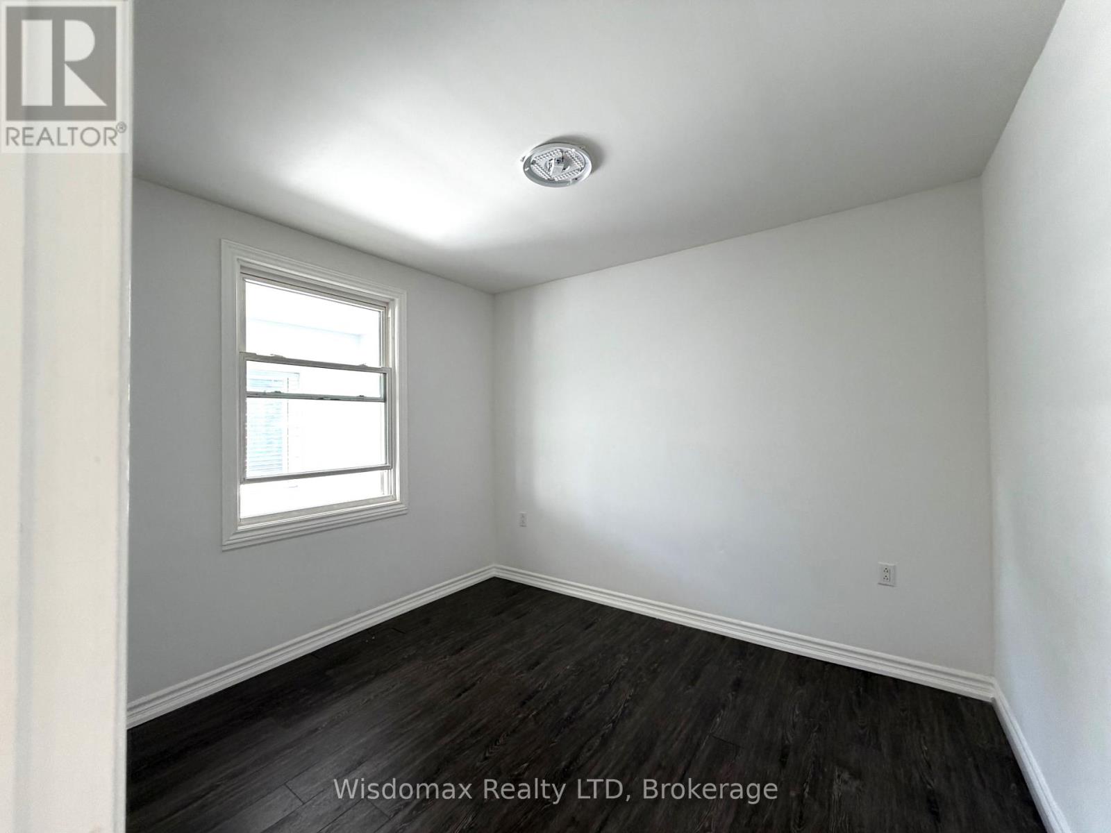 4104 Muir Avenue, Niagara Falls, Ontario  L2E 3L3 - Photo 5 - X13471826