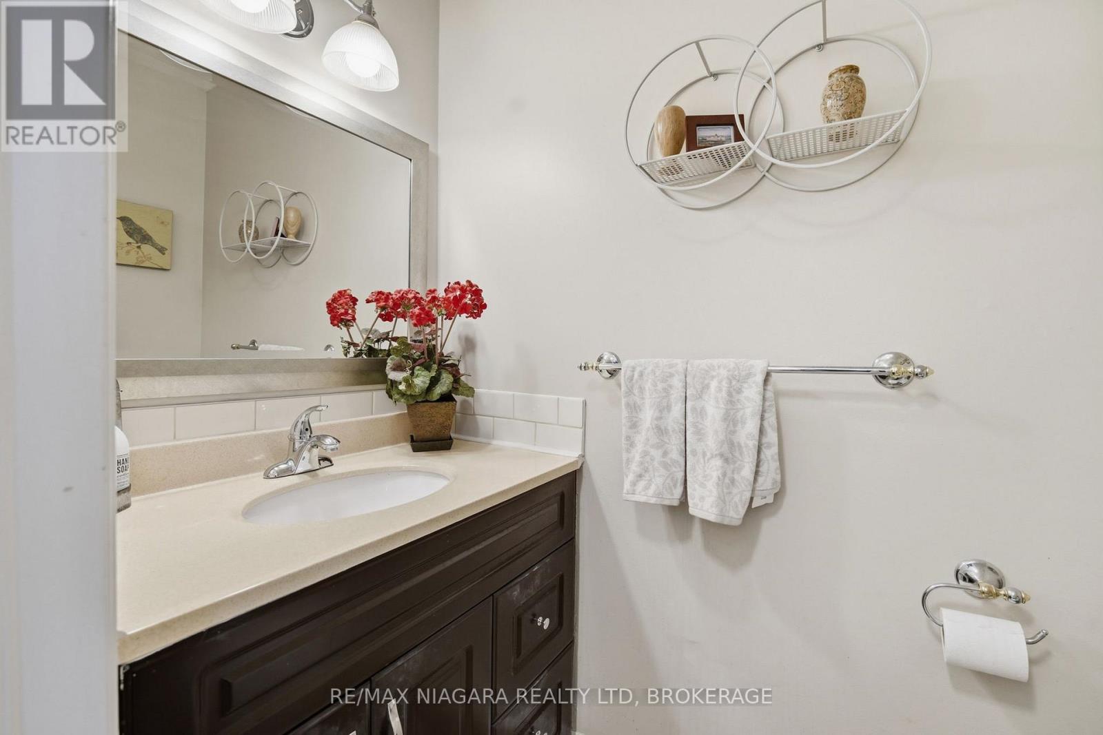 28 - 64 Forster Street, St. Catharines, Ontario  L2N 6T5 - Photo 11 - X13472042