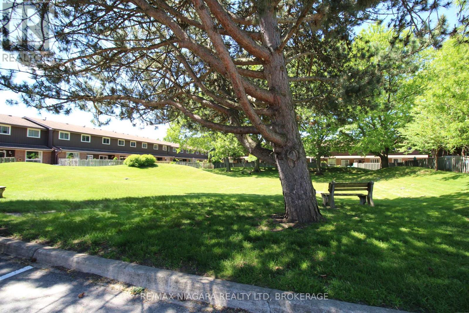28 - 64 Forster Street, St. Catharines, Ontario  L2N 6T5 - Photo 4 - X13472042