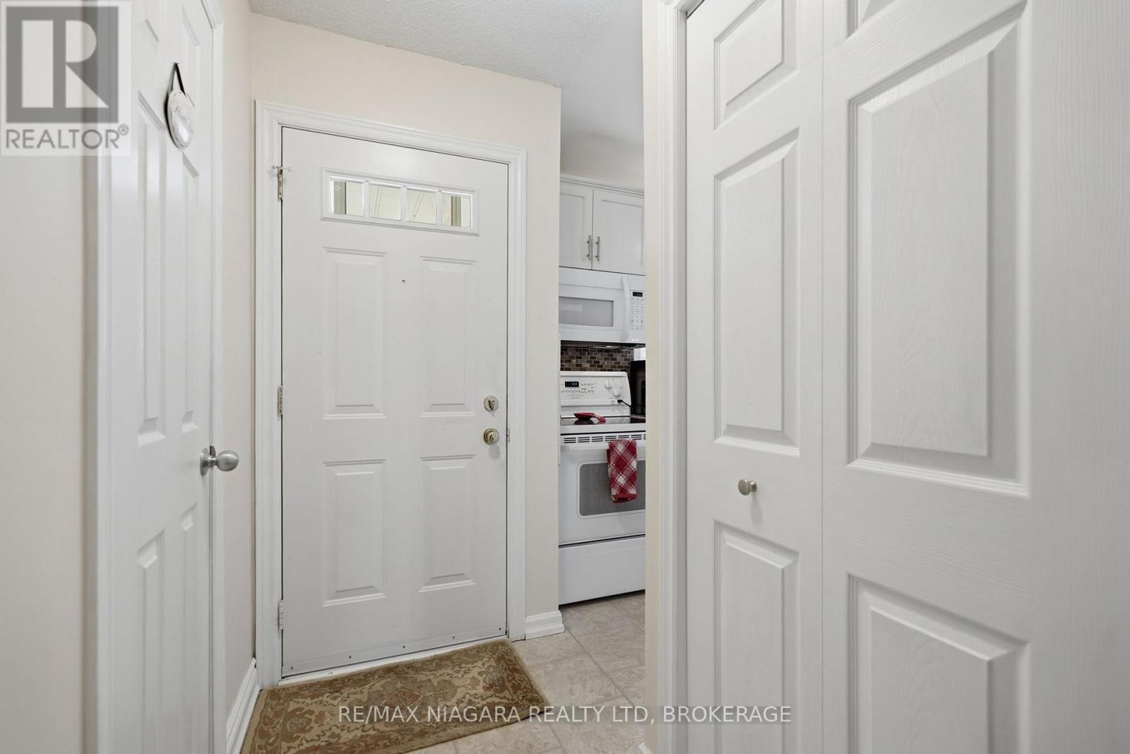 28 - 64 Forster Street, St. Catharines, Ontario  L2N 6T5 - Photo 5 - X13472042
