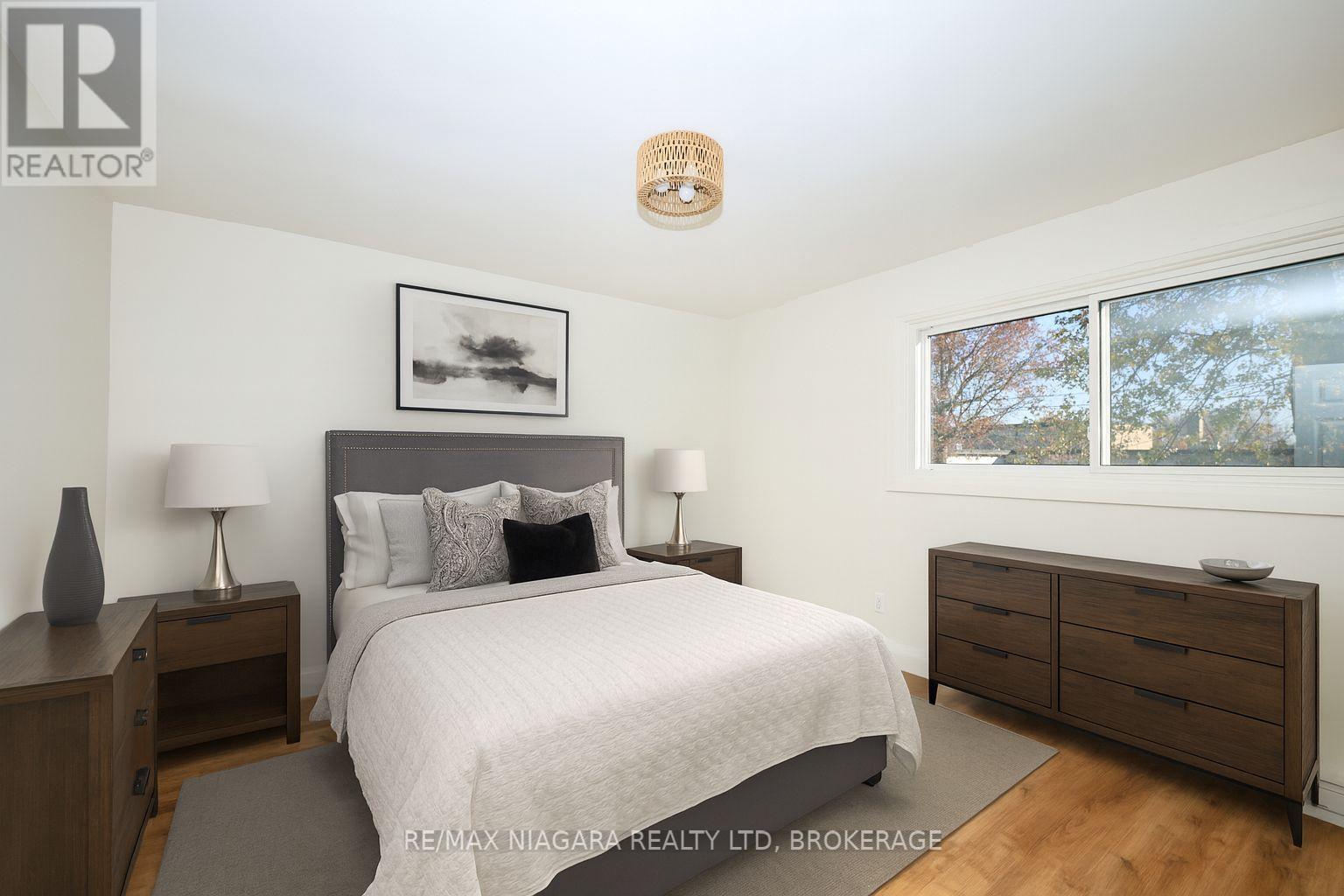 Unit 9 - 141 Plymouth Road, Welland, Ontario  L3B 3C8 - Photo 3 - X13472570