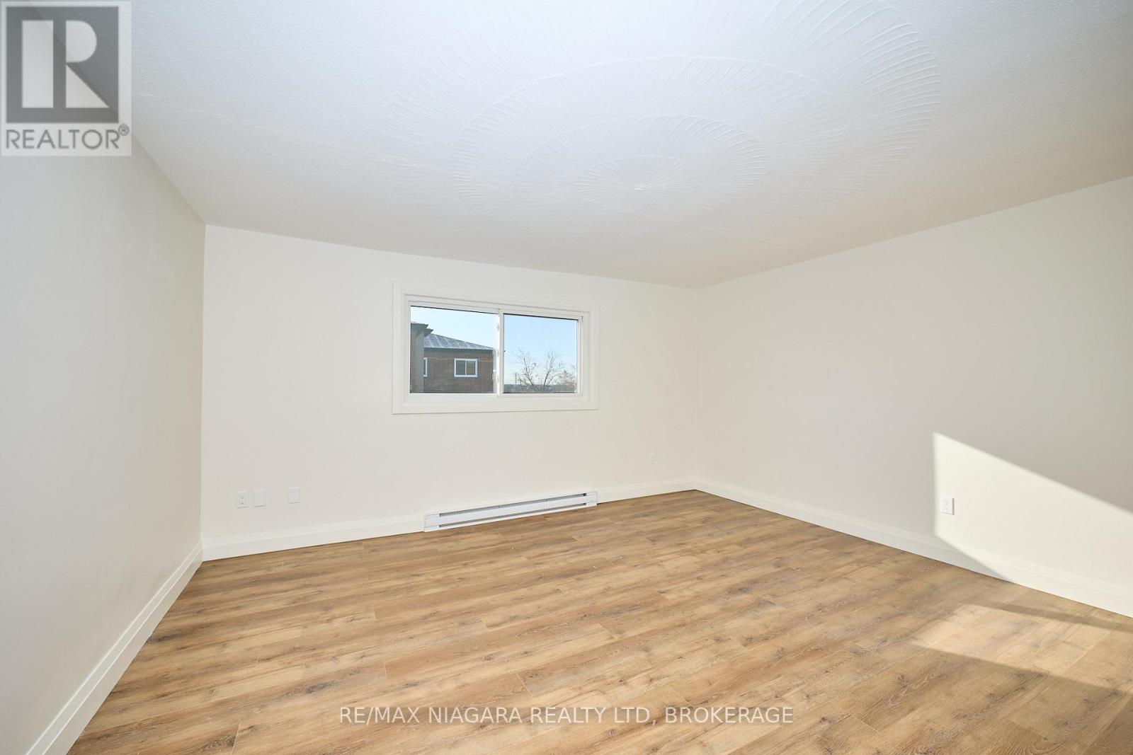 Unit 8 - 141 Plymouth Road, Welland, Ontario  L3B 3C8 - Photo 30 - X13472572