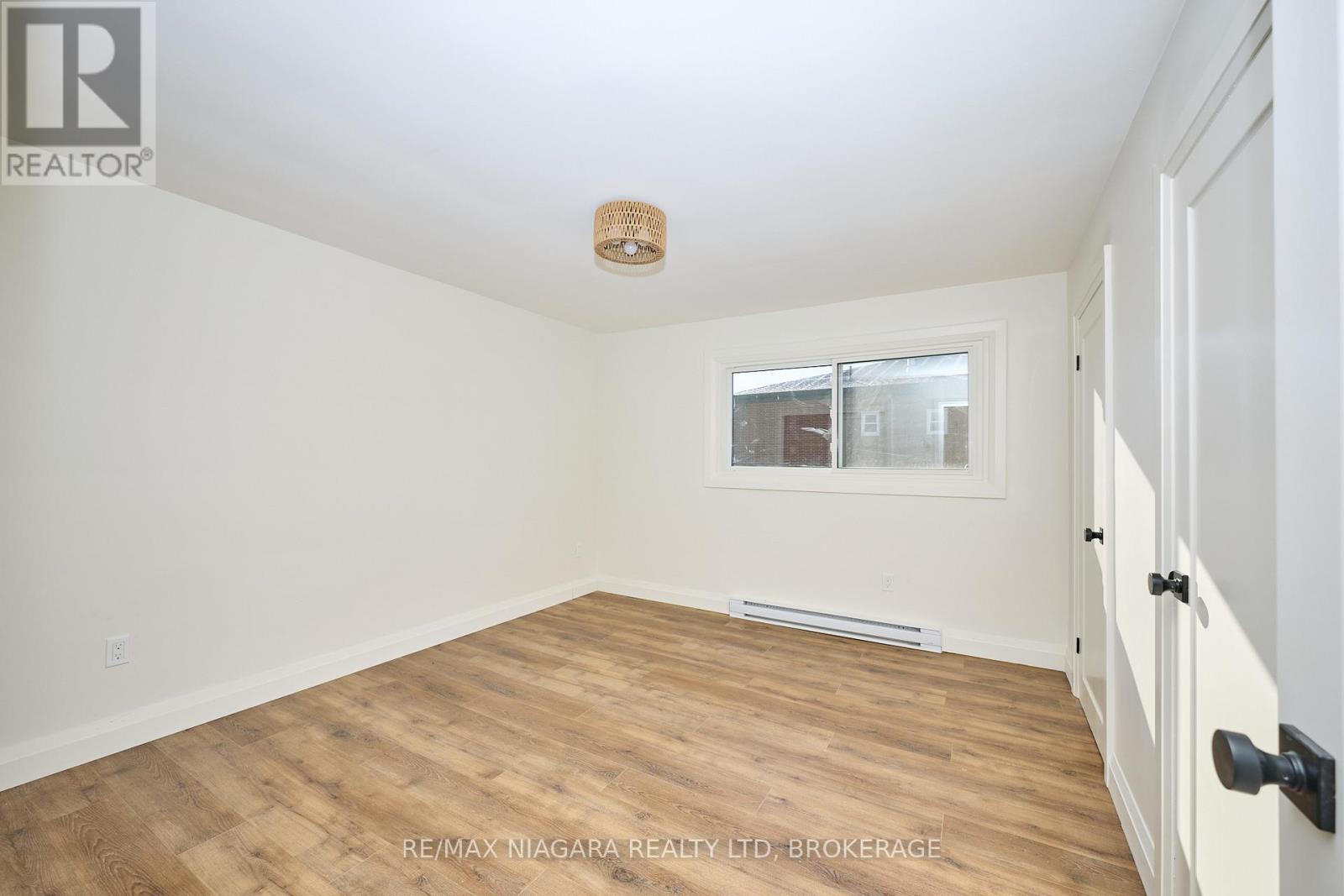 Unit 8 - 141 Plymouth Road, Welland, Ontario  L3B 3C8 - Photo 34 - X13472572
