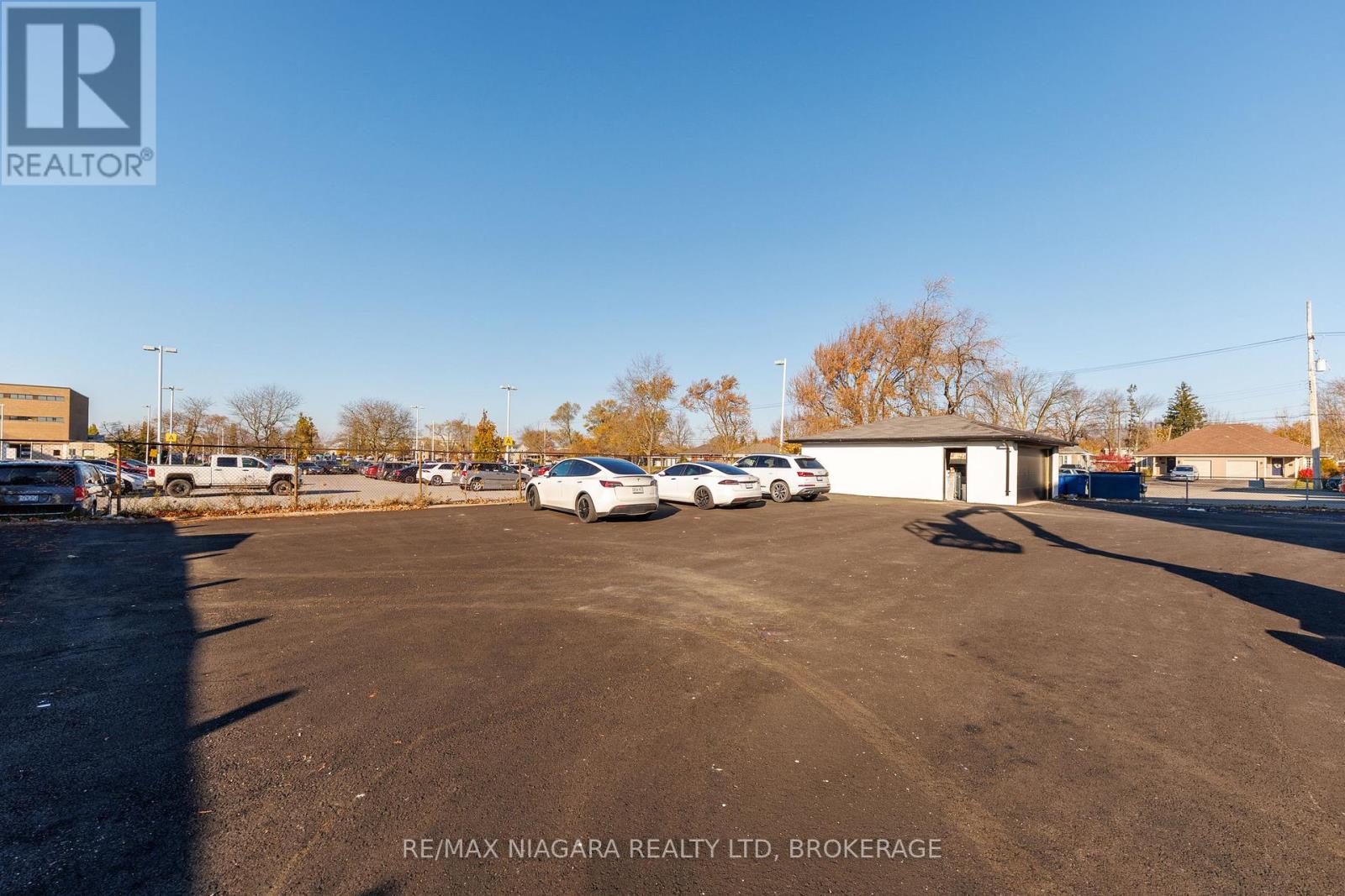 Unit 8 - 141 Plymouth Road, Welland, Ontario  L3B 3C8 - Photo 35 - X13472572