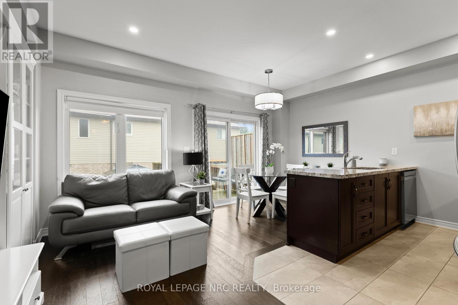 15 - 377 Glancaster Road, Hamilton, Ontario  L9G 0G4 - Photo 10 - X13472774
