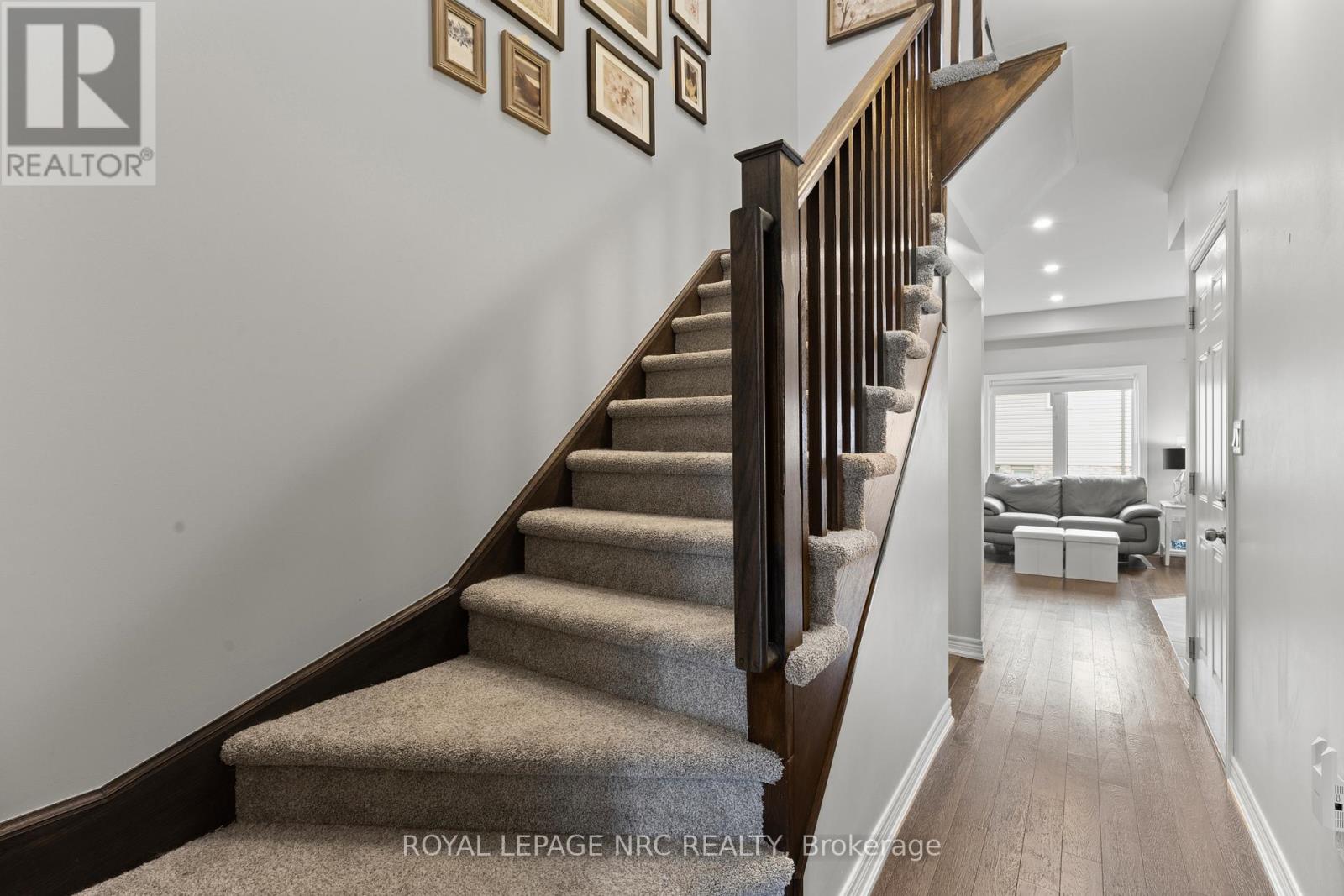 15 - 377 Glancaster Road, Hamilton, Ontario  L9G 0G4 - Photo 4 - X13472774