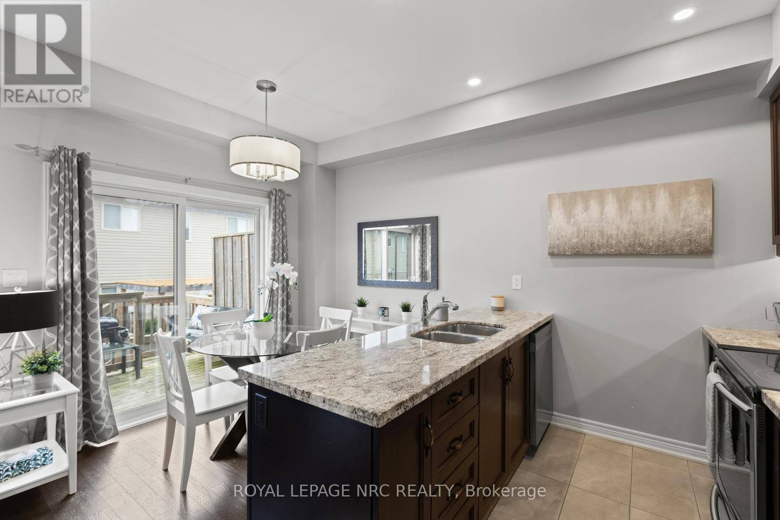 15 - 377 Glancaster Road, Hamilton, Ontario  L9G 0G4 - Photo 7 - X13472774