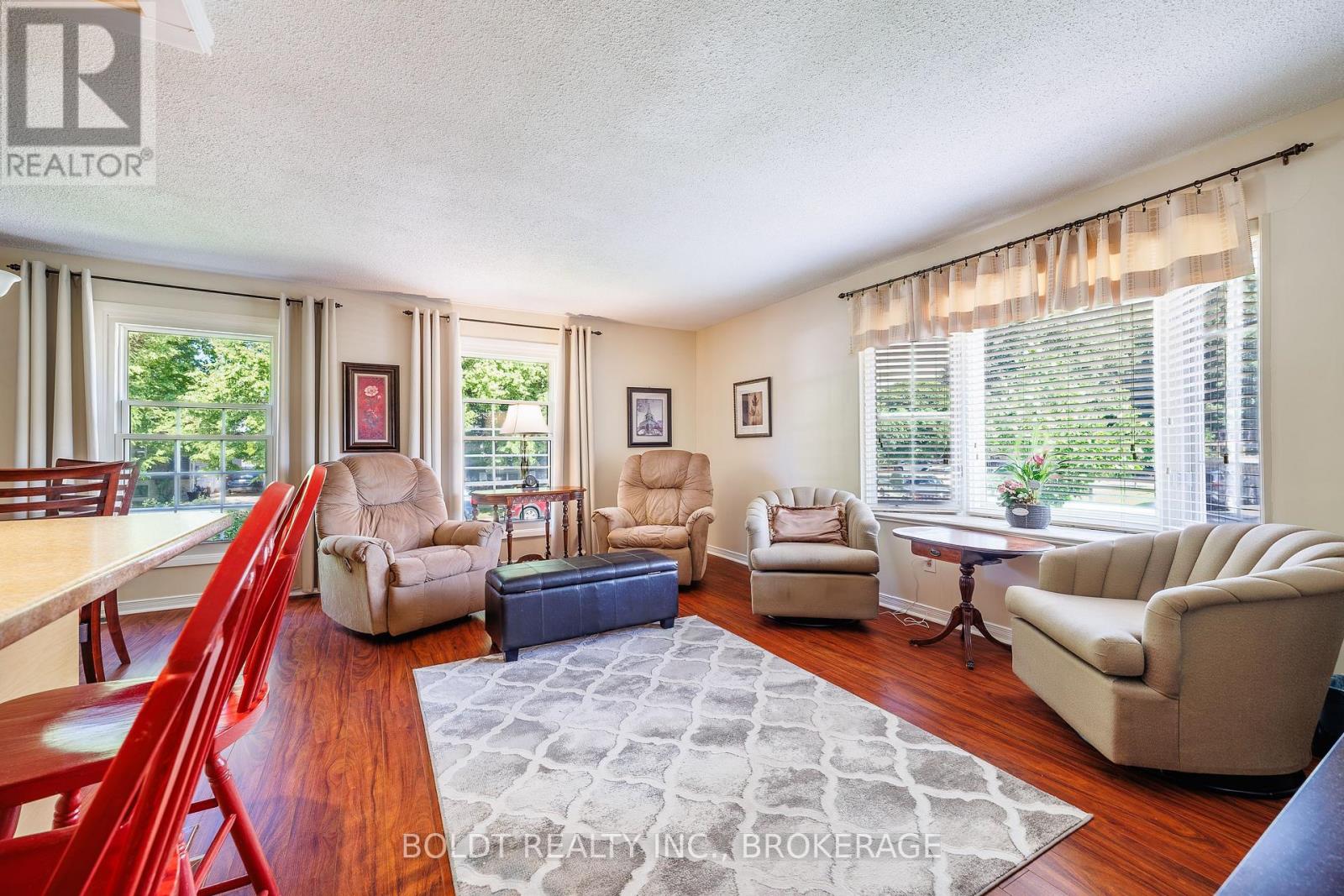 77 Elma Street, St. Catharines, Ontario  L2N 6Z8 - Photo 6 - X13473032
