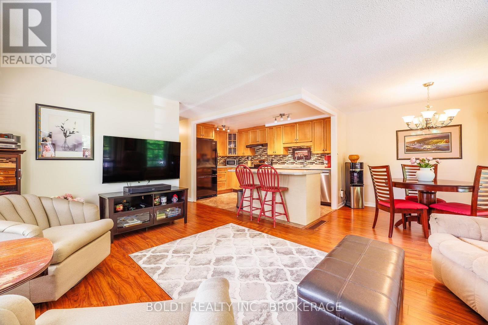 77 Elma Street, St. Catharines, Ontario  L2N 6Z8 - Photo 8 - X13473032