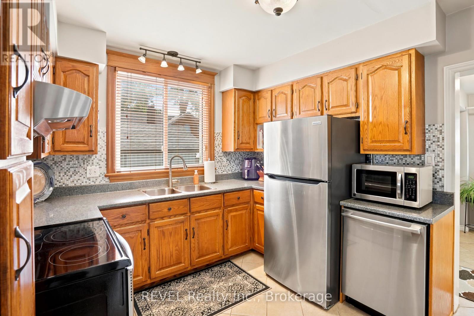99 Young Street, Welland, Ontario  L3B 4C5 - Photo 11 - X13473882