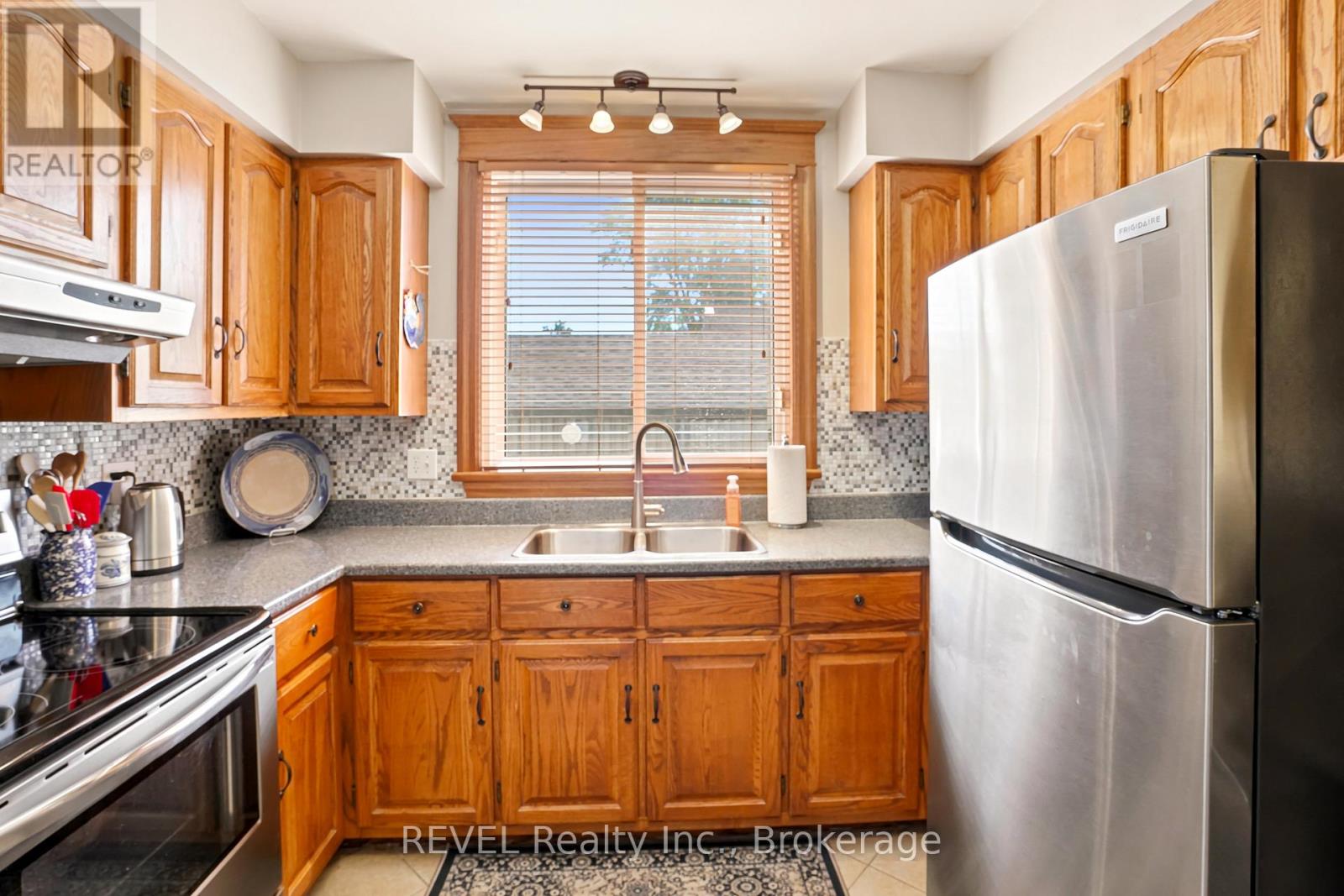 99 Young Street, Welland, Ontario  L3B 4C5 - Photo 12 - X13473882