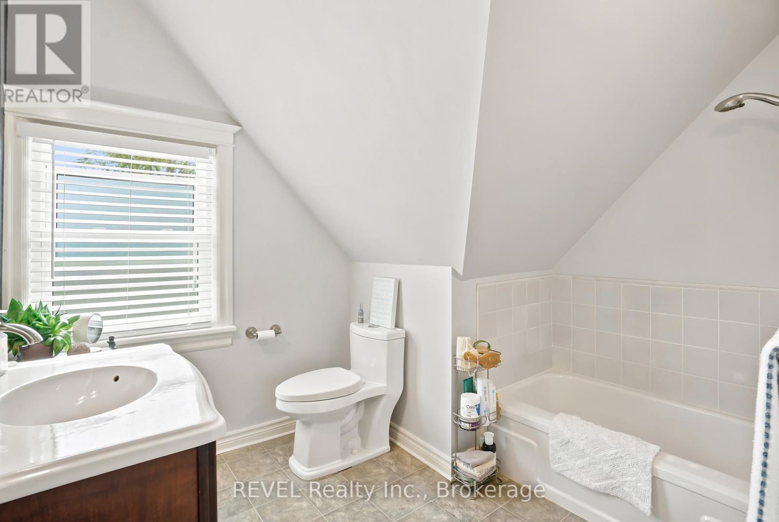 99 Young Street, Welland, Ontario  L3B 4C5 - Photo 22 - X13473882