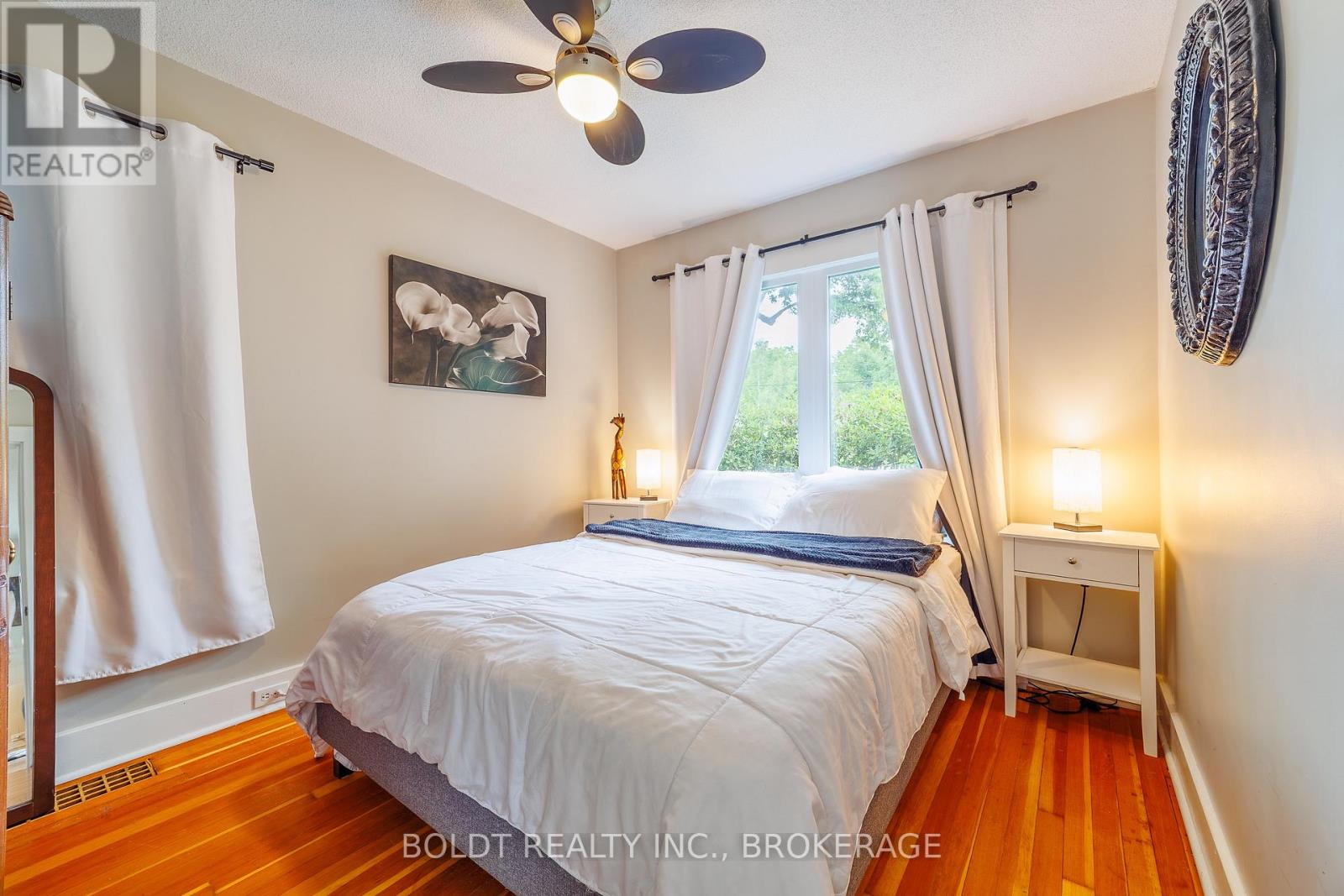 421 Prospect Point Road N, Fort Erie, Ontario  L0S 1N0 - Photo 15 - X13474172