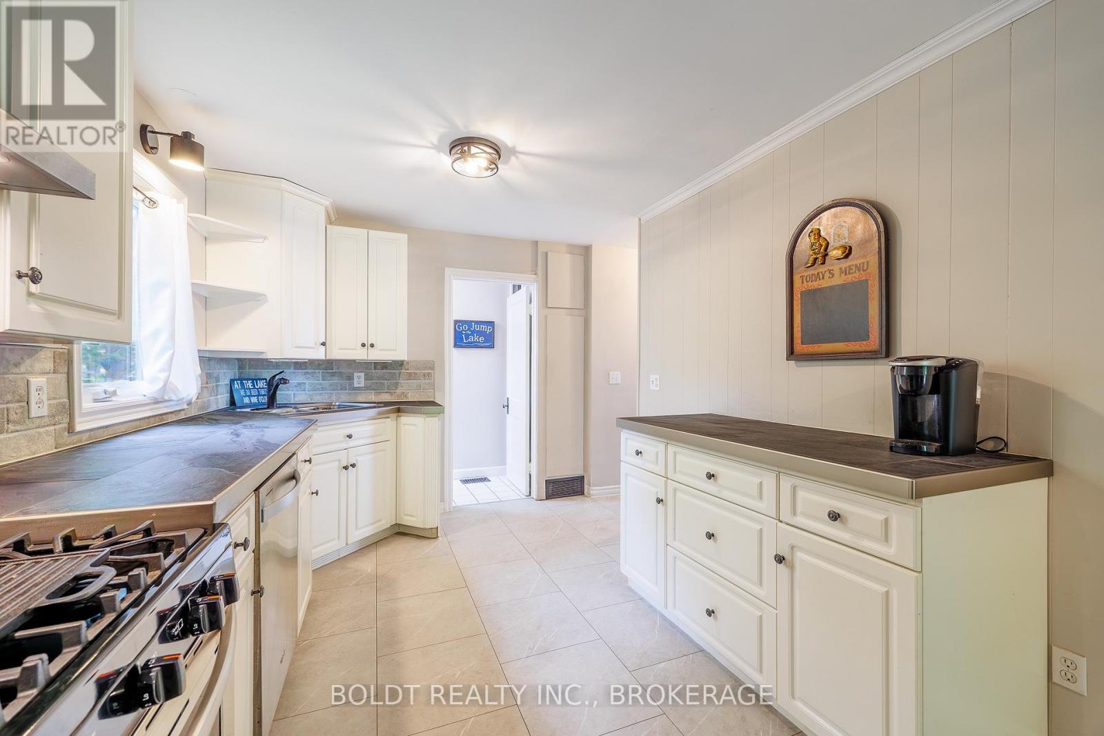 421 Prospect Point Road N, Fort Erie, Ontario  L0S 1N0 - Photo 20 - X13474172