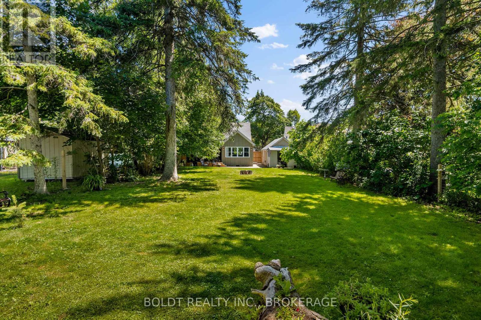 421 Prospect Point Road N, Fort Erie, Ontario  L0S 1N0 - Photo 5 - X13474172
