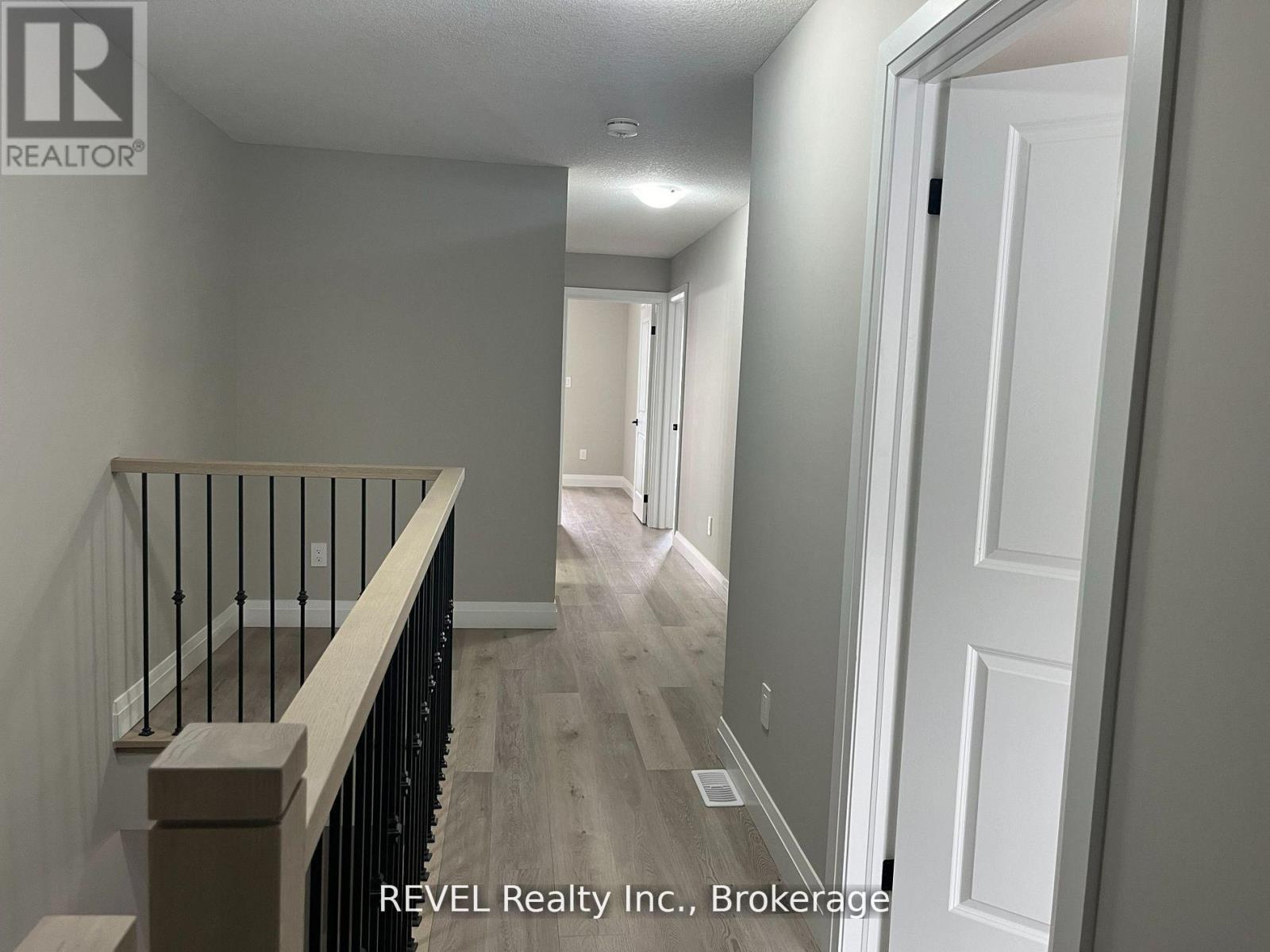 16 Keystone Trail, Welland, Ontario  L3B 0N8 - Photo 10 - X13474200