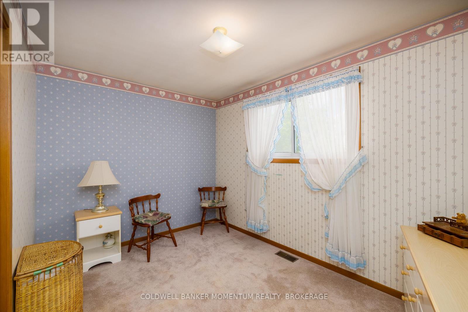 2 Wychwood Road, Welland, Ontario  L3C 5V3 - Photo 19 - X13474252