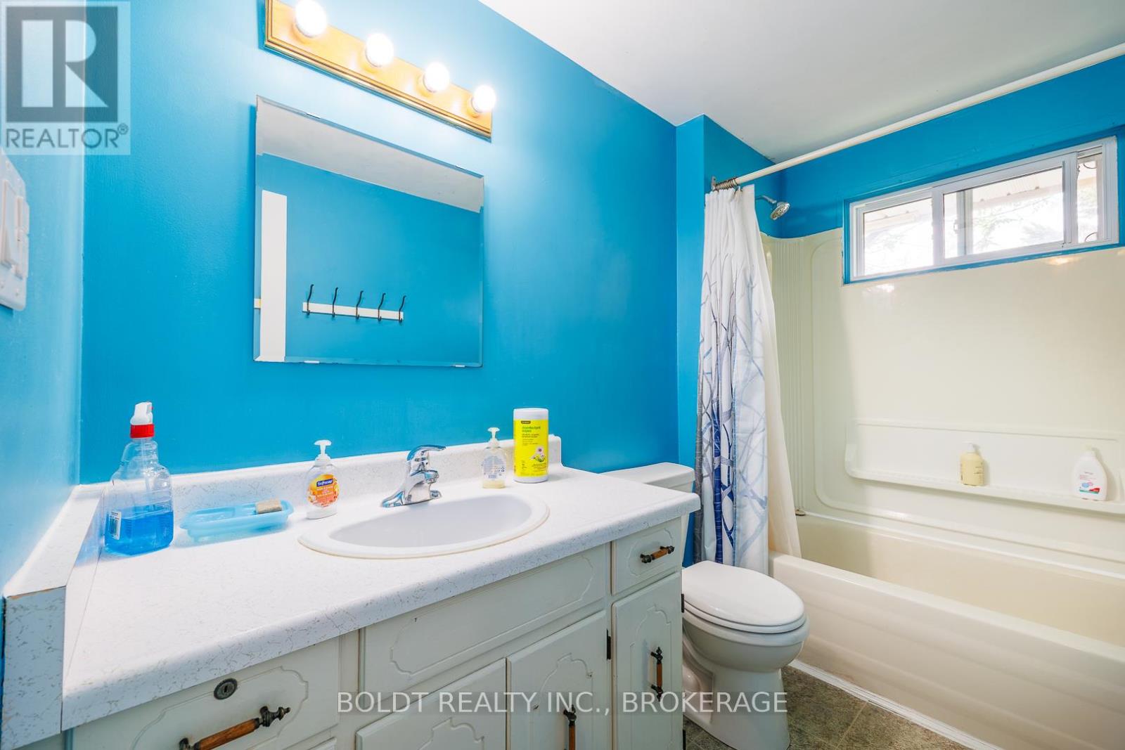 29 Tupper Drive, Thorold, Ontario  L2V 4G8 - Photo 12 - X13474260