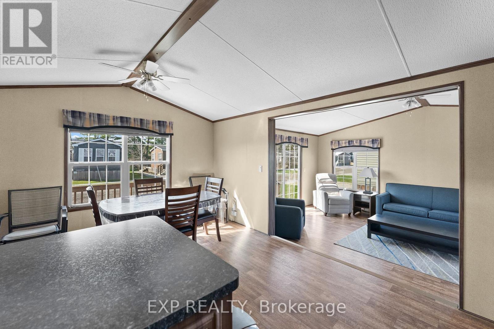 110 - 1501 Line 8 Road, Niagara-On-The-Lake, Ontario  L0S 1J0 - Photo 12 - X13474974
