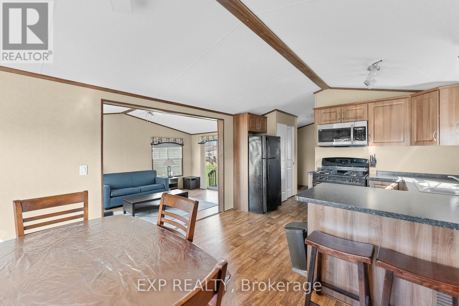 110 - 1501 Line 8 Road, Niagara-On-The-Lake, Ontario  L0S 1J0 - Photo 7 - X13474974