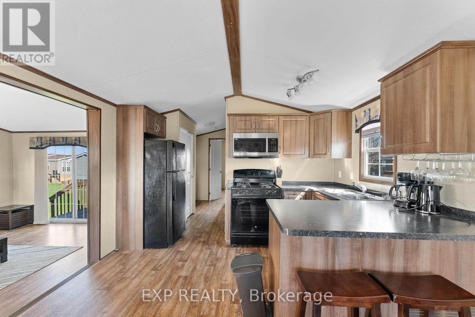 110 - 1501 Line 8 Road, Niagara-On-The-Lake, Ontario  L0S 1J0 - Photo 8 - X13474974
