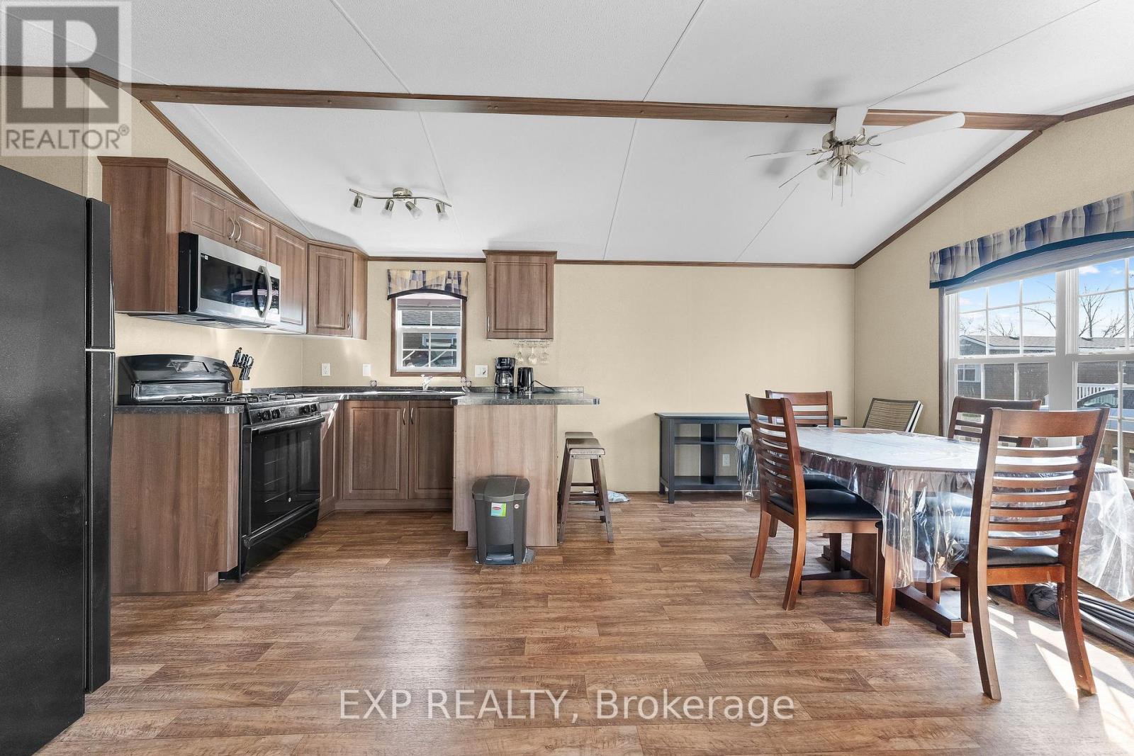 110 - 1501 Line 8 Road, Niagara-On-The-Lake, Ontario  L0S 1J0 - Photo 9 - X13474974
