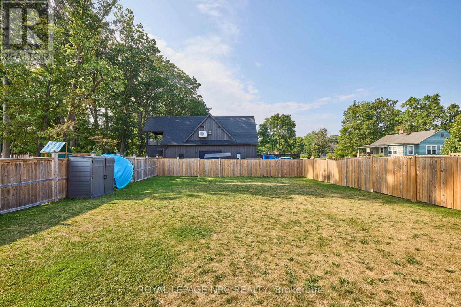 8 Hilda Street, Welland, Ontario  L3C 0H3 - Photo 3 - X13476890