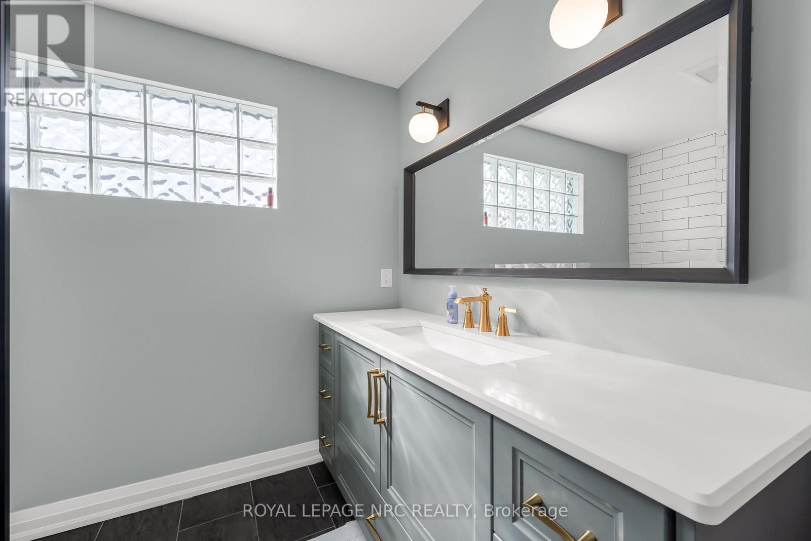 8 Hilda Street, Welland, Ontario  L3C 0H3 - Photo 34 - X13476890