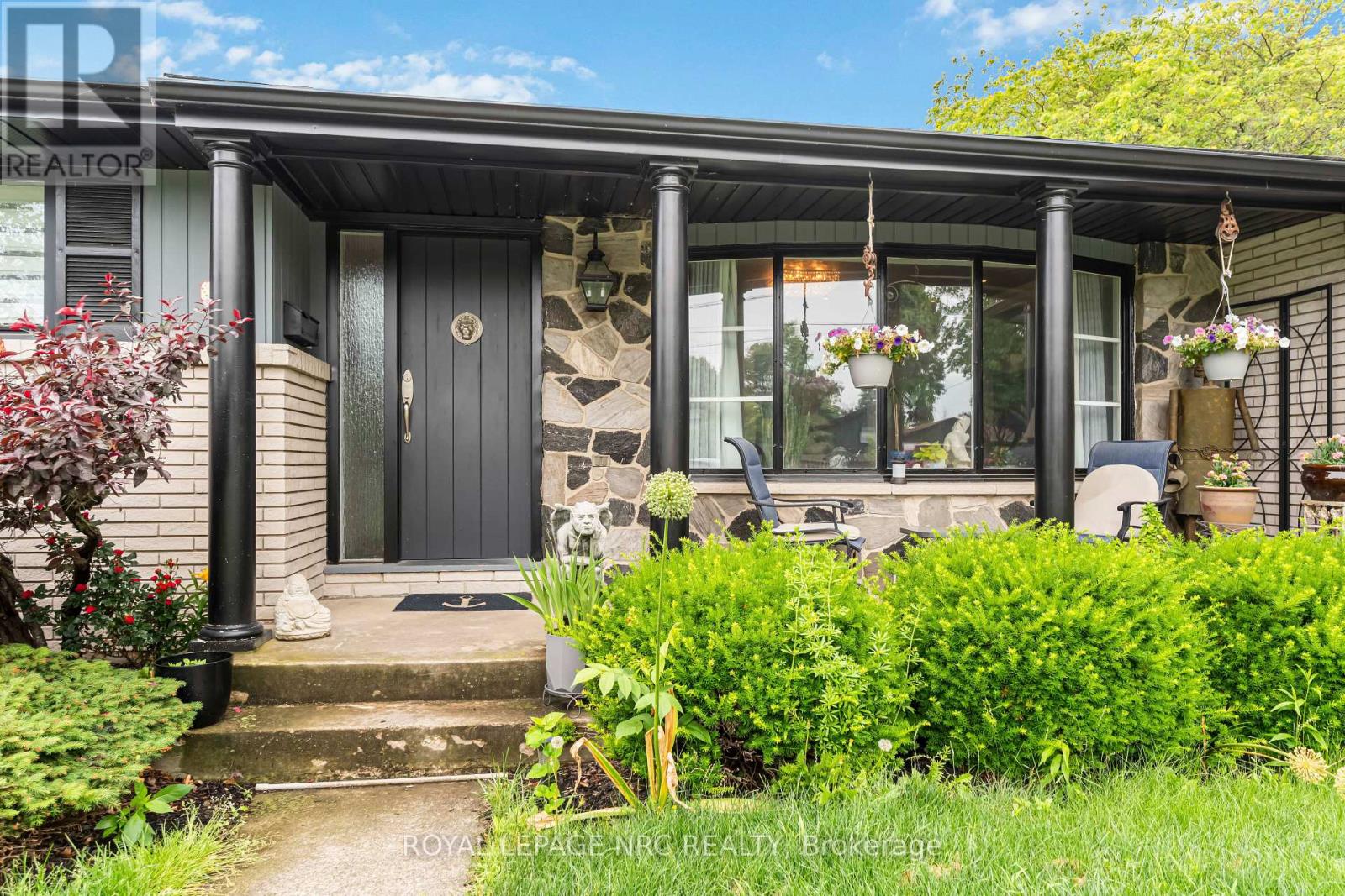 9 Cartier Drive, St. Catharines, Ontario  L2M 2E5 - Photo 4 - X13477178